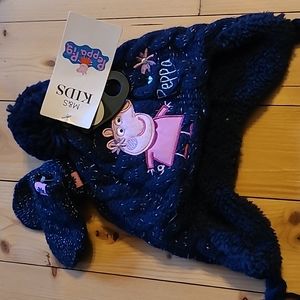 - - New Peppa pig hat and mittens
